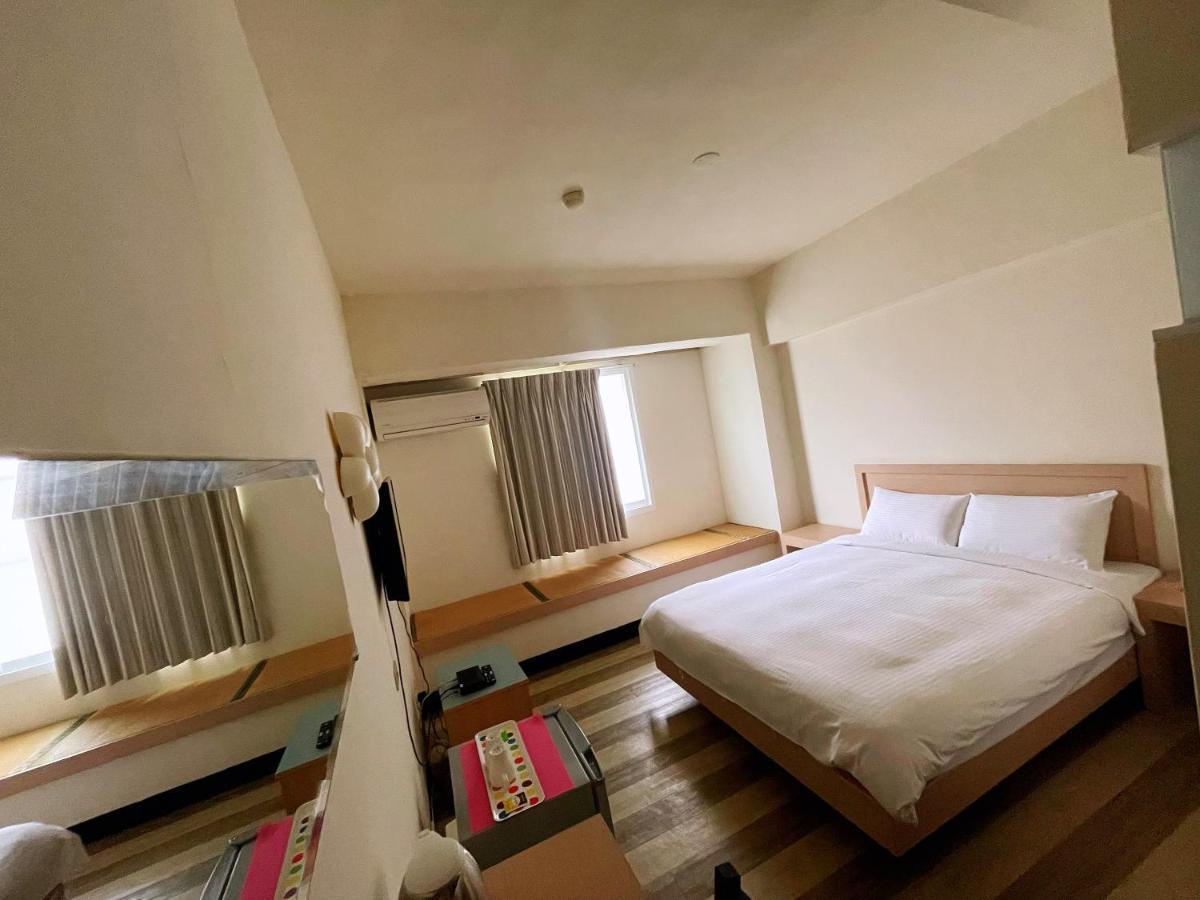 Hwa Hong Hotel Kaohsiung Extérieur photo