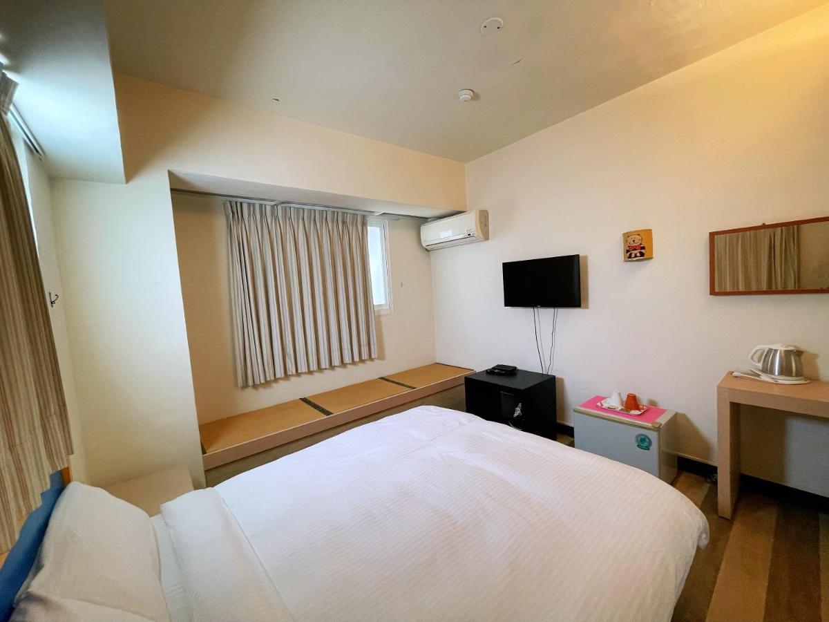 Hwa Hong Hotel Kaohsiung Extérieur photo